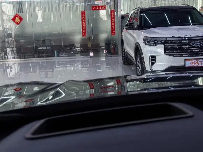 Lynk & Co 09 EM-P 2025 Model EM-P 2.0TD Five-Seat MAX — миниатюра 10