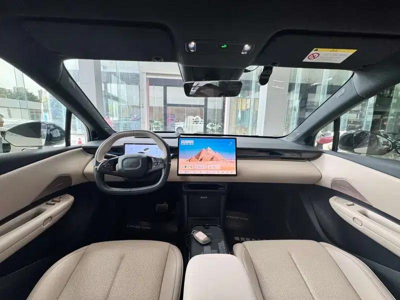 Lynk & Co Z20 2025 Model 530km RWD Max Sunrise Edition — миниатюра 7
