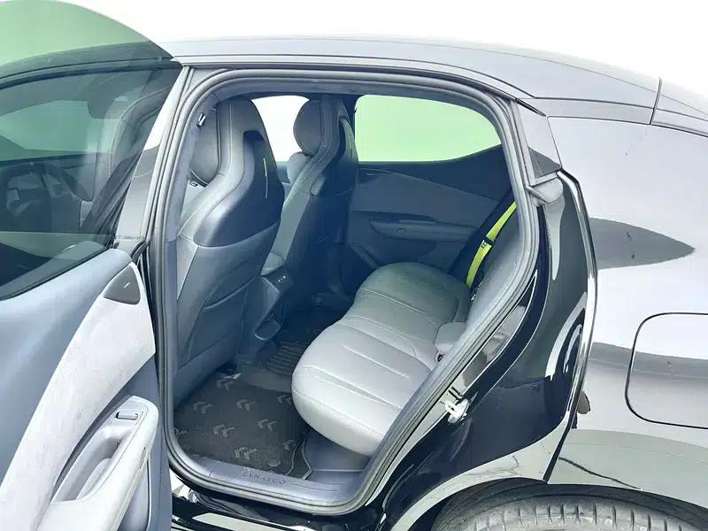 Lynk & Co Z20 2025 Model 530km RWD Max Sunrise Edition — миниатюра 18