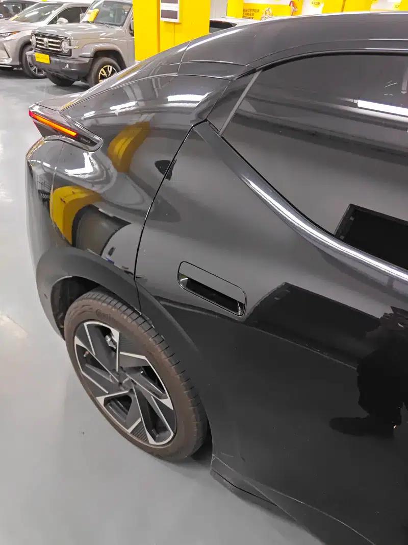 Lynk & Co Z20 2025 Model 530km RWD Max Sunrise Edition — миниатюра 21
