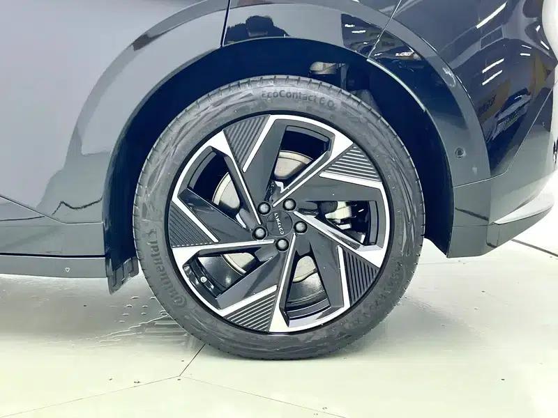Lynk & Co Z20 2025 Model 530km RWD Max Sunrise Edition — миниатюра 9