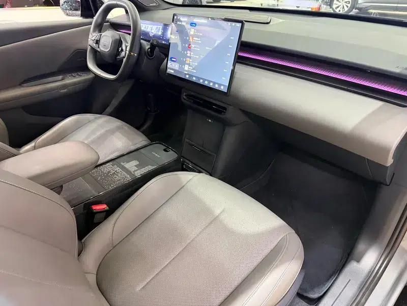 Lynk & Co Z20 2025 Model 530km RWD Pro — миниатюра 11