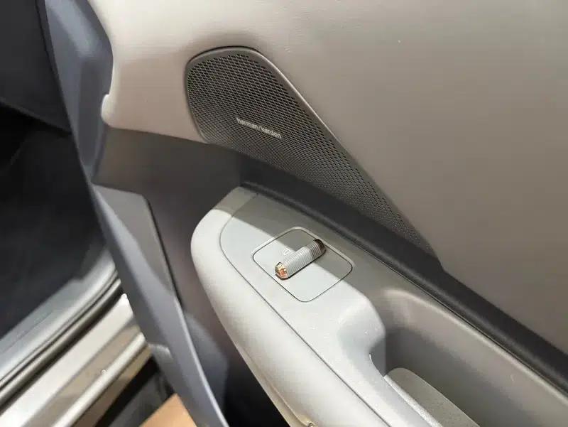 Lynk & Co Z20 2025 Model 530km RWD Pro — миниатюра 15