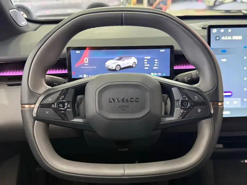 Lynk & Co Z20 2025 Model 530km RWD Pro — миниатюра 21