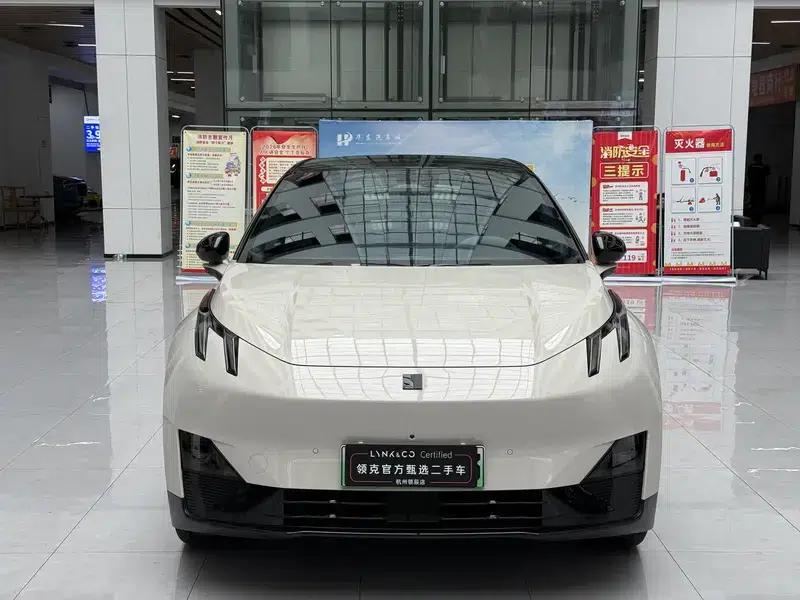 Lynk & Co Z20 2025 Model 530km RWD Pro — миниатюра 2