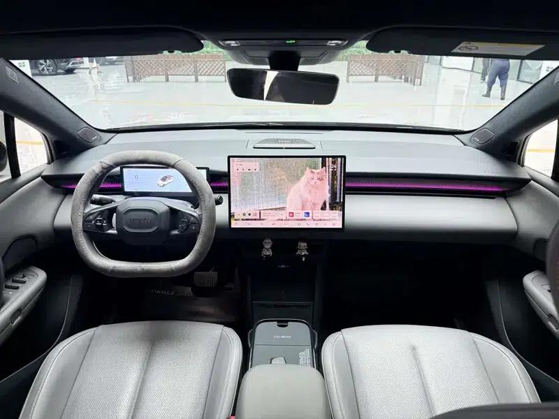 Lynk & Co Z20 2025 Model 530km RWD Pro — миниатюра 11