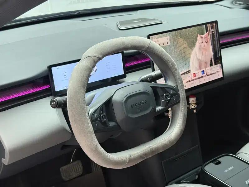 Lynk & Co Z20 2025 Model 530km RWD Pro — миниатюра 13