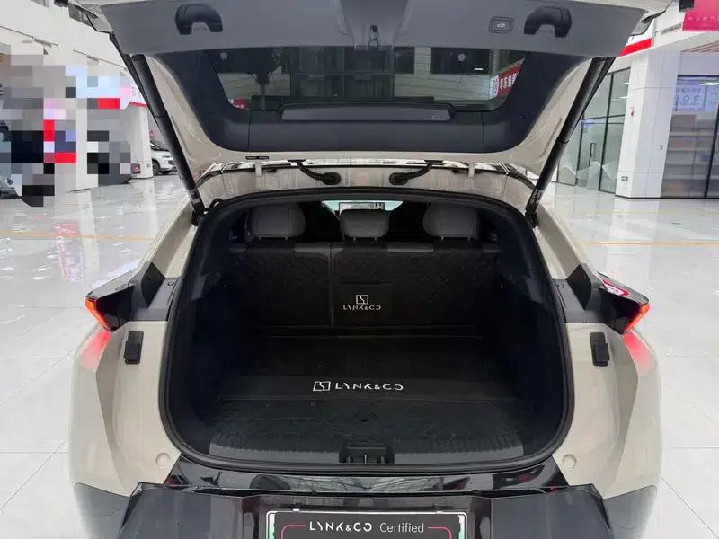 Lynk & Co Z20 2025 Model 530km RWD Pro — миниатюра 17