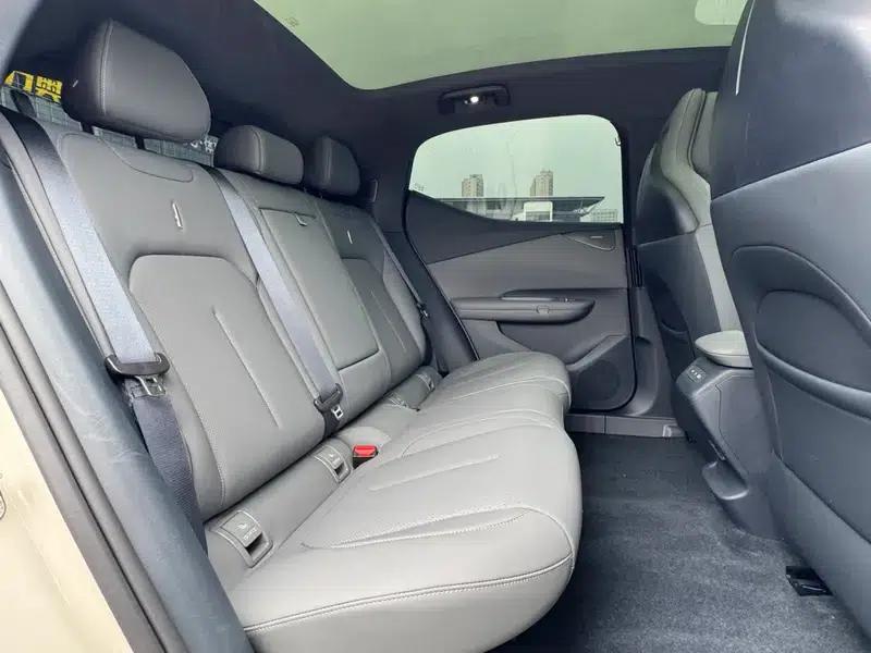 Lynk & Co Z20 2025 Model, 530km/h Rear-Wheel Drive Max — миниатюра 15