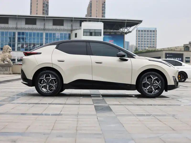 Lynk & Co Z20 2025 Model, 530km/h Rear-Wheel Drive Max — миниатюра 8