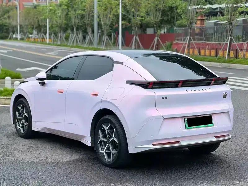 Lynk & Co Z20 2025 Model 530km RWD Max Sunrise Edition — миниатюра 4