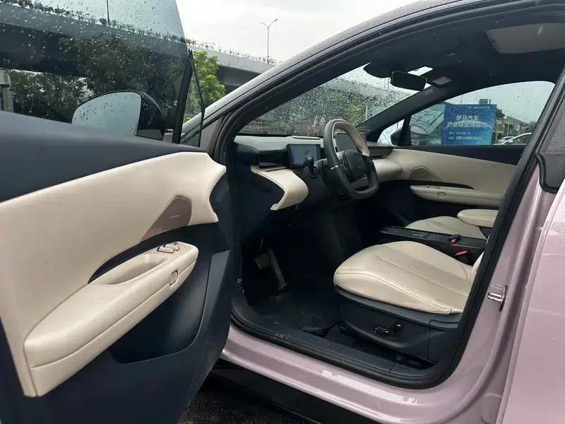 Lynk & Co Z20 2025 Model 530km RWD Pro — миниатюра 14