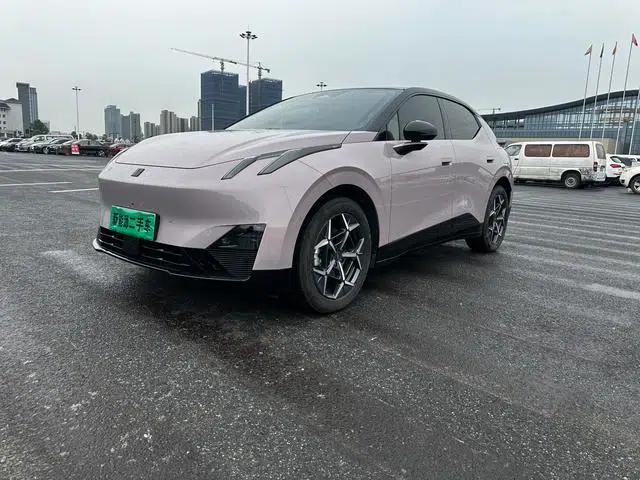 Lynk & Co Z20 2025 Model 530km RWD Pro