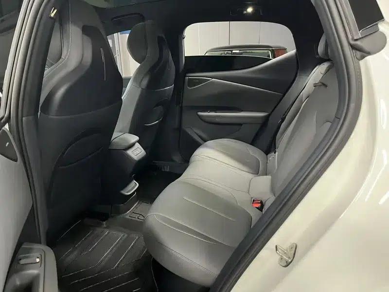 Lynk & Co Z20 2025 Model 530km RWD Pro — миниатюра 12