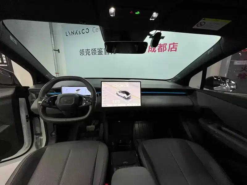 Lynk & Co Z20 2025 Model 530km RWD Pro — миниатюра 9