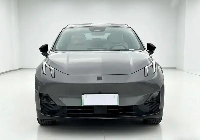 Lynk & Co Z20 2025 Model 530km RWD Pro — миниатюра 2