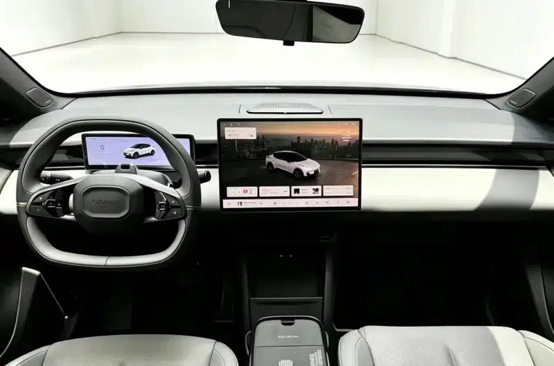 Lynk & Co Z20 2025 Model 530km RWD Pro — миниатюра 7