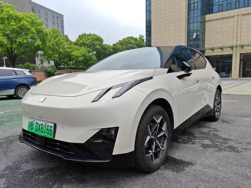 Lynk & Co Z20 2025 Model 530km RWD Pro — миниатюра 1