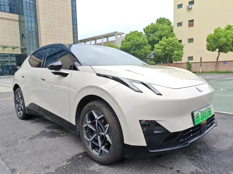 Lynk & Co Z20 2025 Model 530km RWD Pro — миниатюра 3