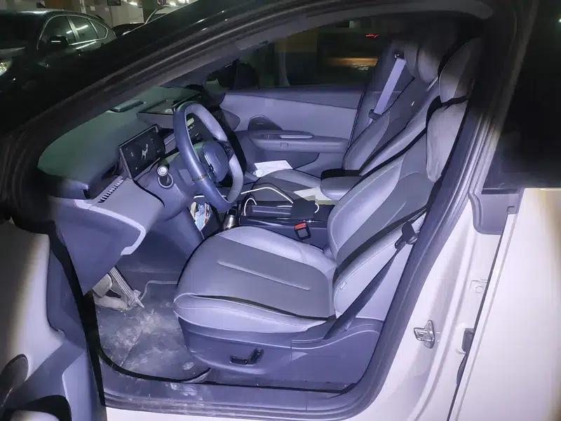 Lynk & Co Z20 2025 Model 530km RWD Pro — миниатюра 7