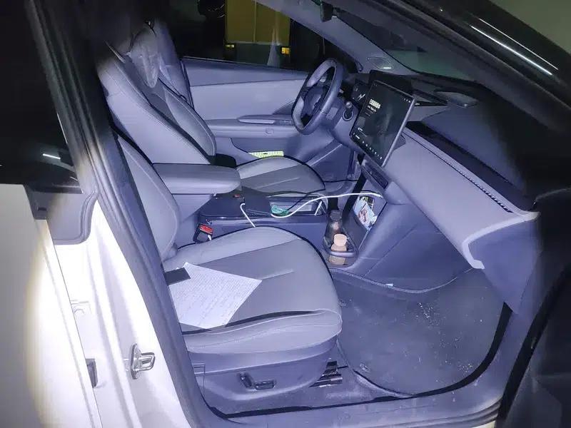 Lynk & Co Z20 2025 Model 530km RWD Pro — миниатюра 8