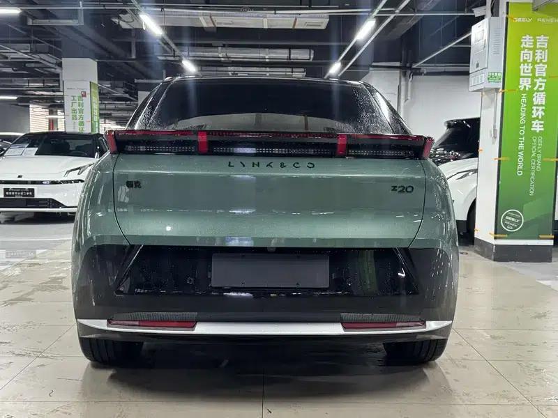 Lynk & Co Z20 2026 Model 430km RWD Pro — миниатюра 3