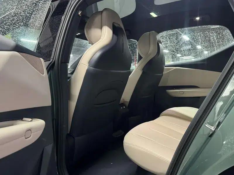Lynk & Co Z20 2026 Model 430km RWD Pro — миниатюра 7