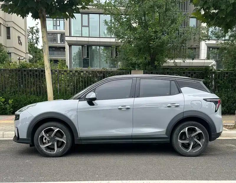 Lynk & Co 06 EM-P 2021 Model 84KM Range Pro — миниатюра 3