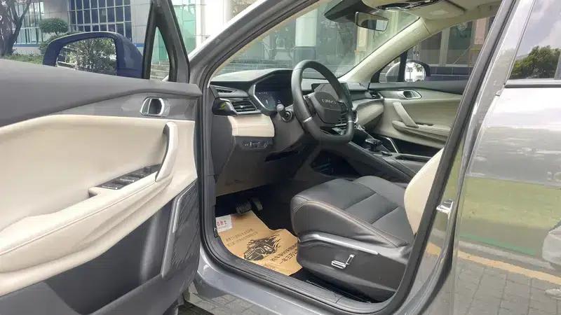Lynk & Co 06 EM-P 2021 Model 84KM Range Pro — миниатюра 9