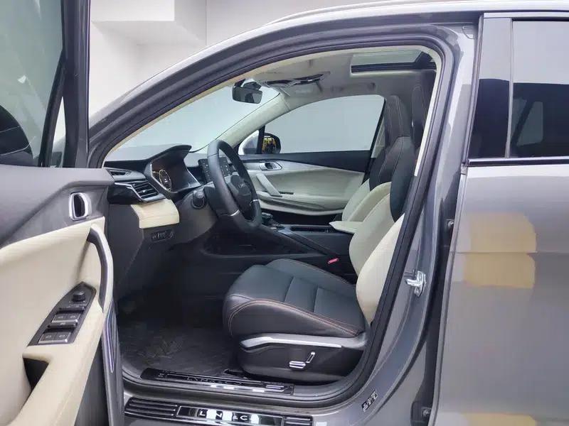 Lynk & Co 06 EM-P 2021 Model 84KM Range Pro — миниатюра 17