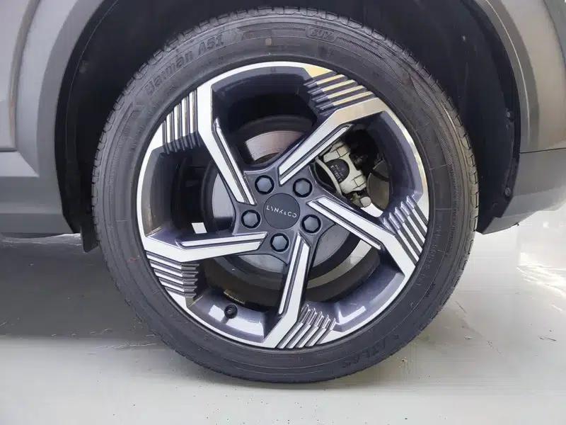 Lynk & Co 06 EM-P 2021 Model 84KM Range Pro — миниатюра 9