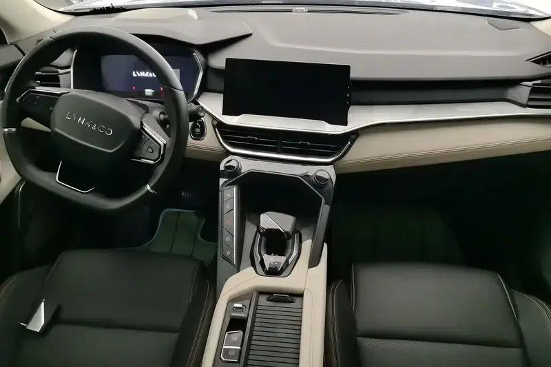 Lynk & Co 06 EM-P 2020 Plus — миниатюра 13