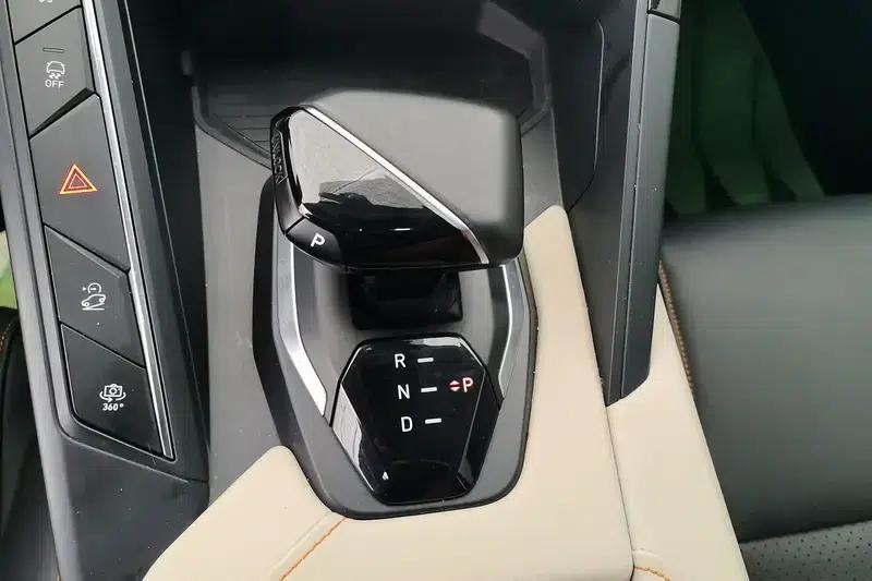 Lynk & Co 06 EM-P 2020 Plus — миниатюра 15