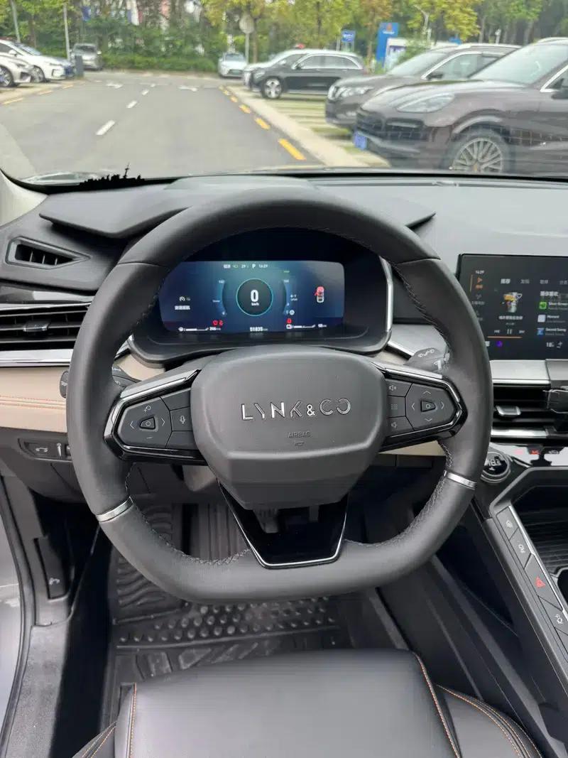 Lynk & Co 06 EM-P 2020 Plus — миниатюра 17