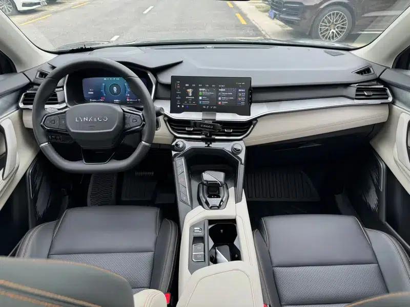 Lynk & Co 06 EM-P 2020 Plus — миниатюра 18