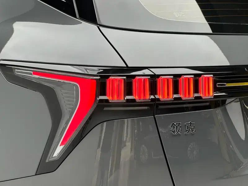 Lynk & Co 06 EM-P 2021 Model 84KM Range Pro — миниатюра 13