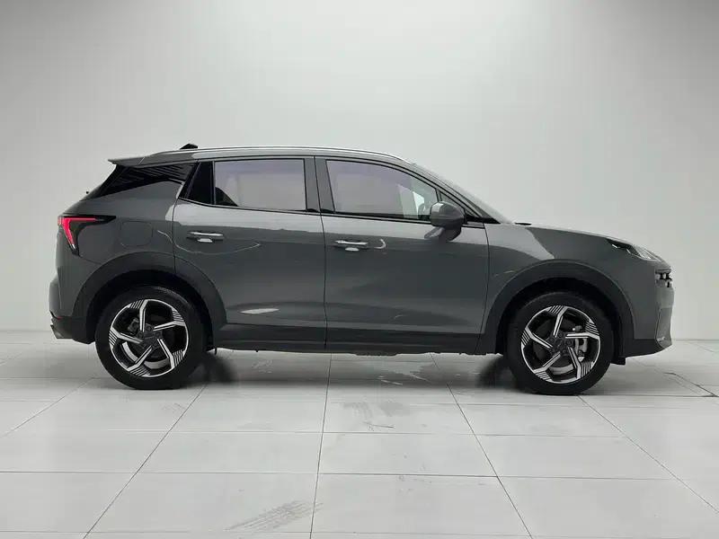 Lynk & Co 06 EM-P 2021 Model 84KM Range Pro — миниатюра 8