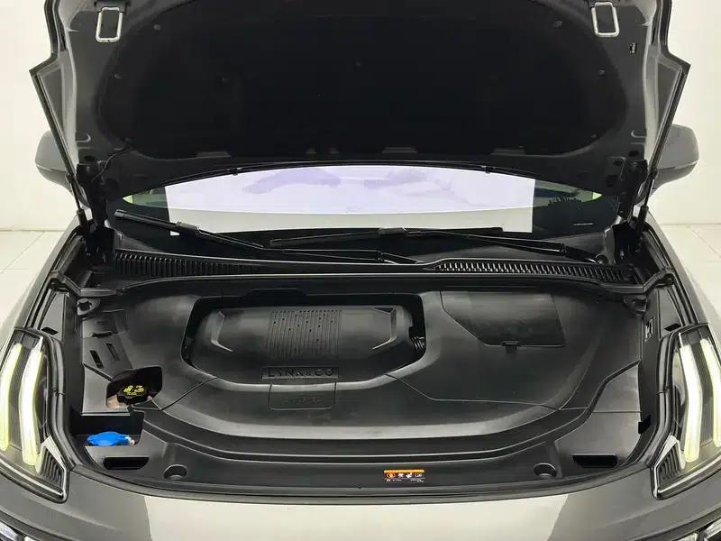 Lynk & Co 06 EM-P 2021 Model 84KM Range Pro — миниатюра 10