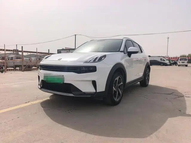 Lynk & Co 06 EM-P 2021 Model 84KM Range Pro