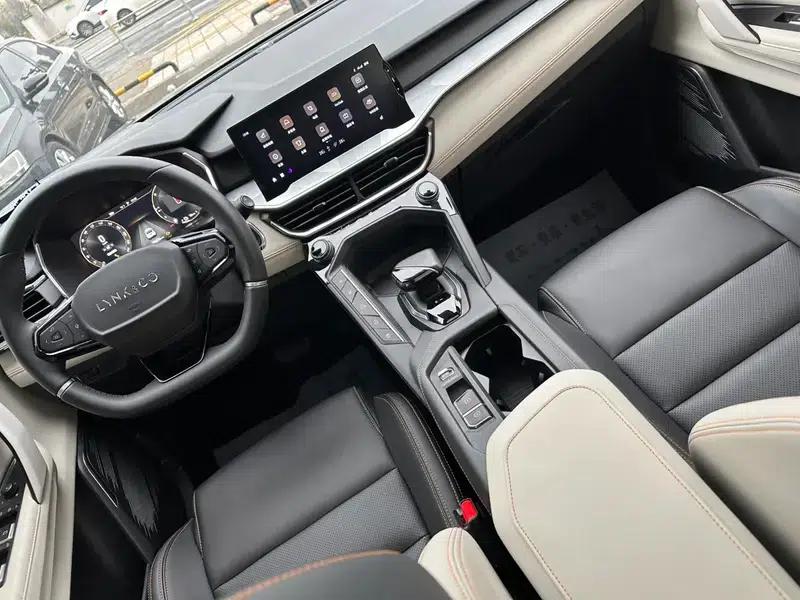 Lynk & Co 06 EM-P 2023 PHEV Remix Shero — миниатюра 20