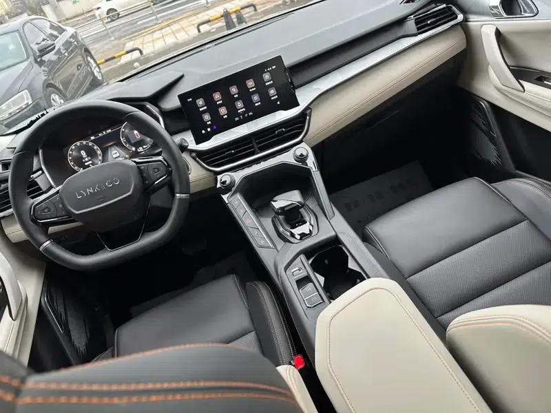 Lynk & Co 06 EM-P 2023 PHEV Remix Shero — миниатюра 21