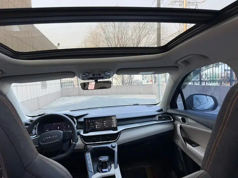 Lynk & Co 06 EM-P 2020 Plus — миниатюра 10