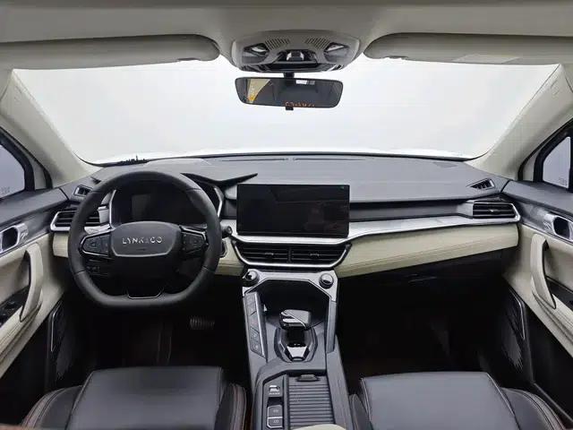 Lynk & Co 06 EM-P 2023 PHEV Remix Pro — миниатюра 14