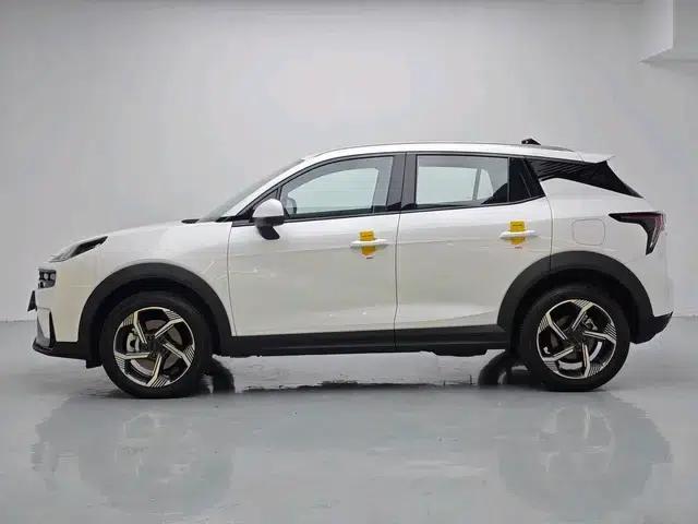 Lynk & Co 06 EM-P 2023 PHEV Remix Pro — миниатюра 4