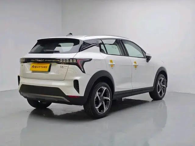 Lynk & Co 06 EM-P 2023 PHEV Remix Pro — миниатюра 7