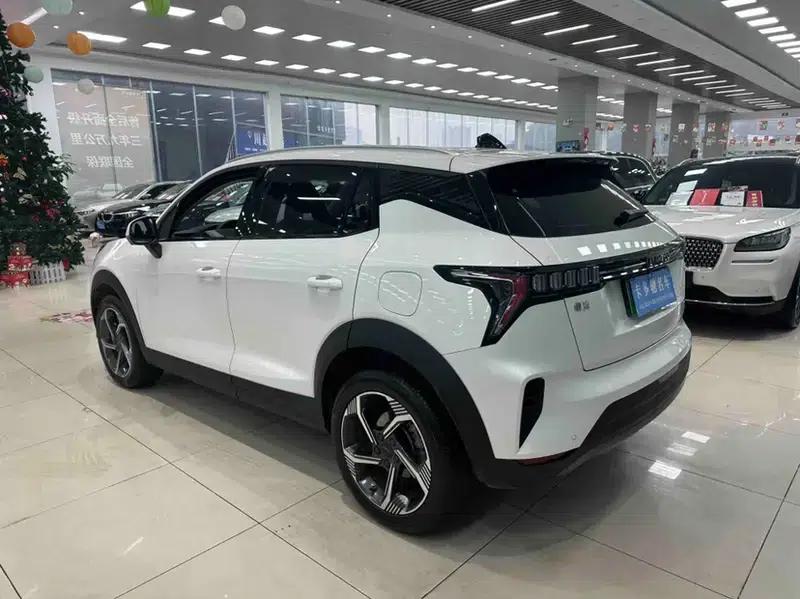 Lynk & Co 06 EM-P 2023 PHEV Remix Pro — миниатюра 4