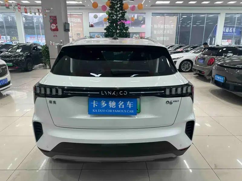 Lynk & Co 06 EM-P 2023 PHEV Remix Pro — миниатюра 5