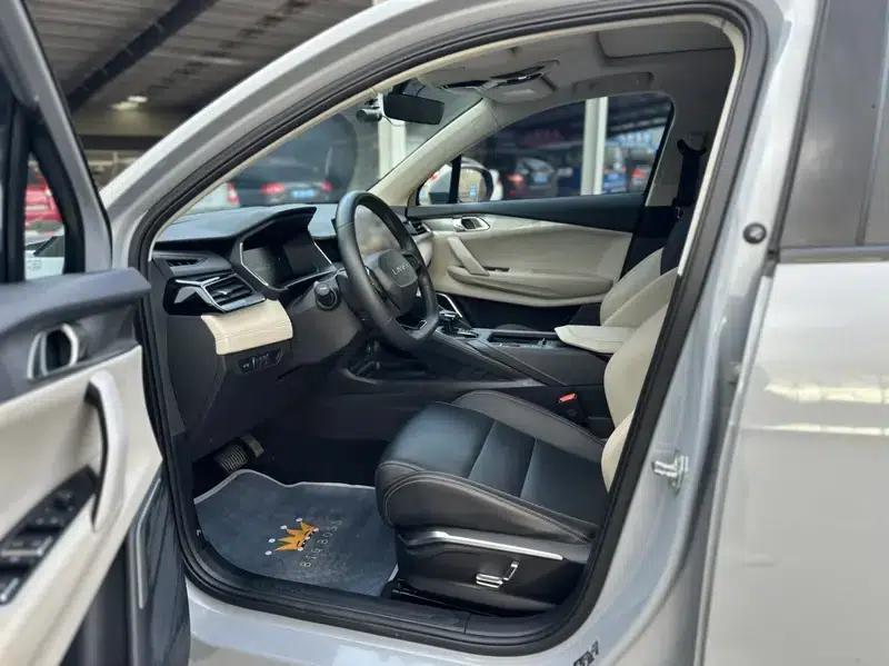 Lynk & Co 06 EM-P 2021 Model 84KM Range Pro — миниатюра 15