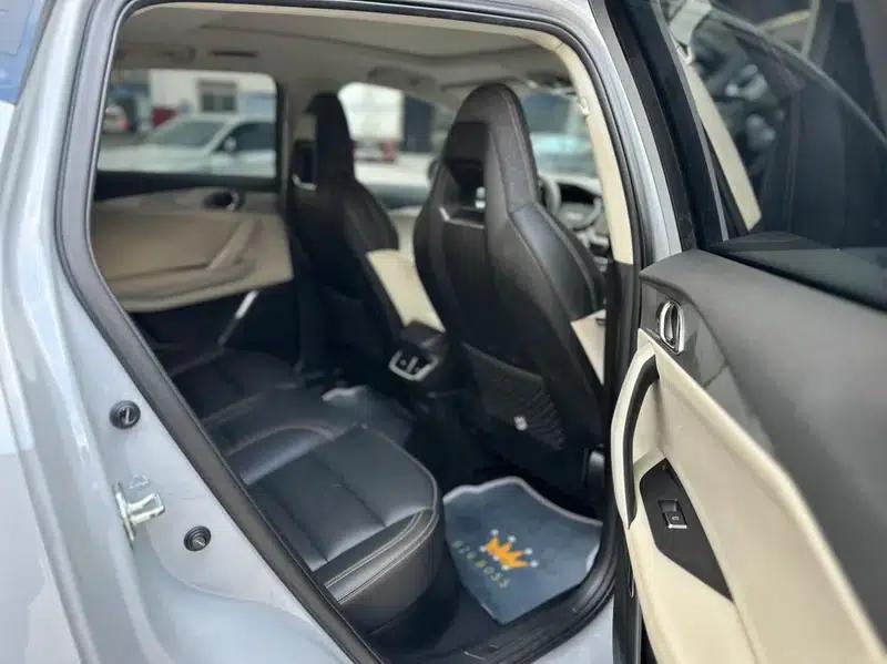 Lynk & Co 06 EM-P 2021 Model 84KM Range Pro — миниатюра 18