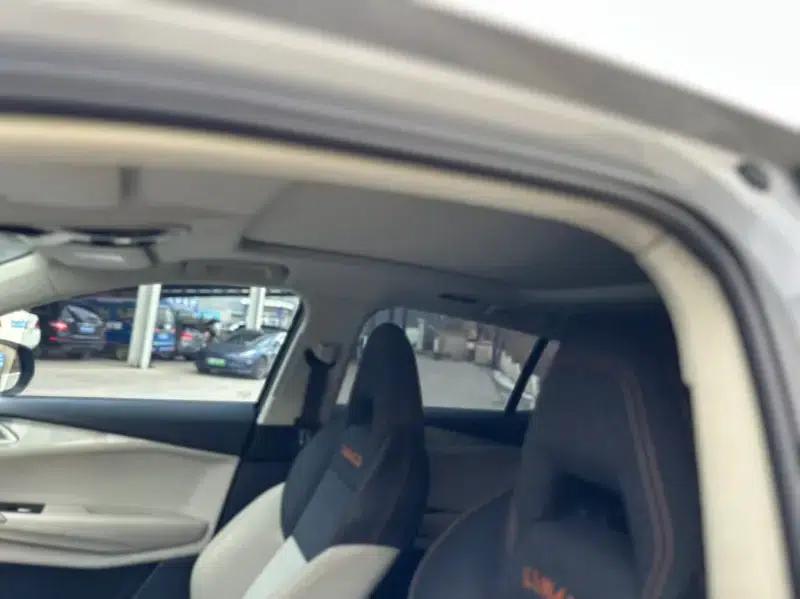 Lynk & Co 06 EM-P 2021 Model 84KM Range Pro — миниатюра 19